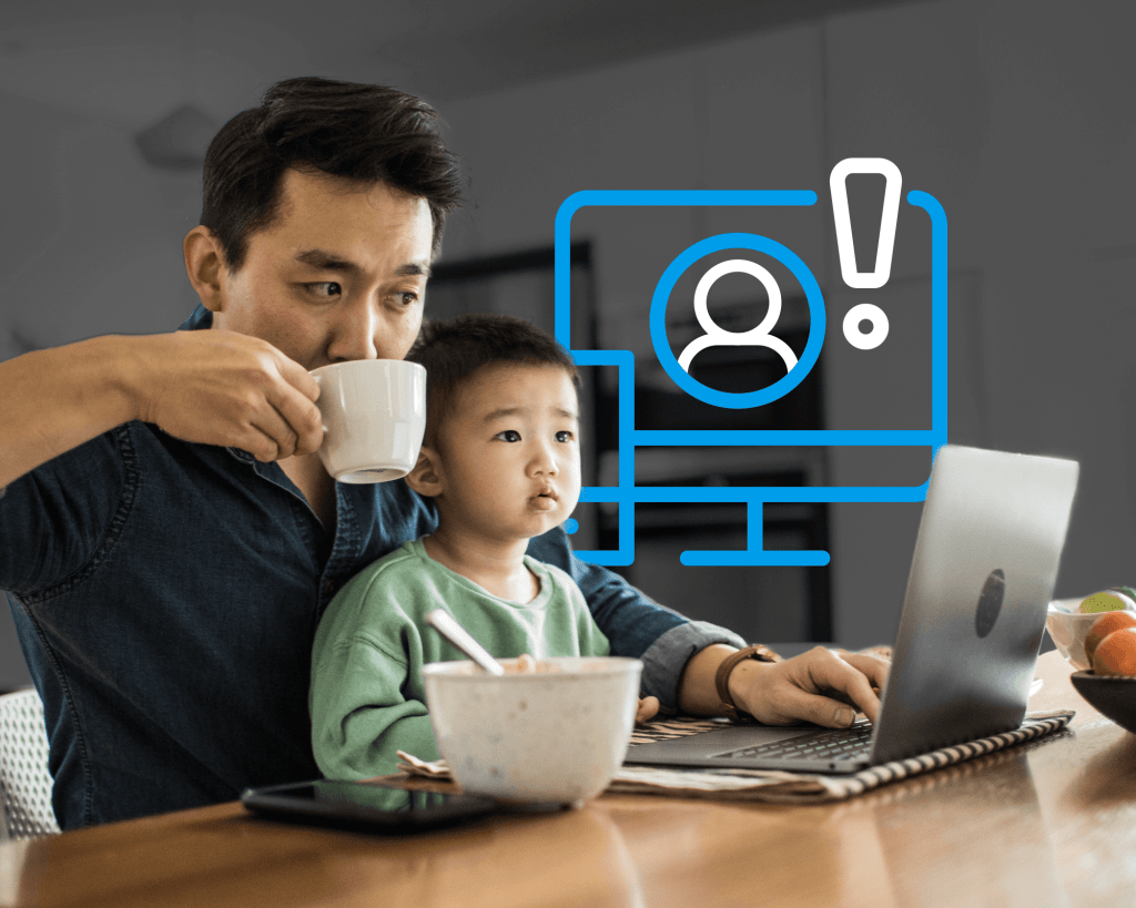 Um homem está sentado à mesa de jantar e seu filho está em seu colo. Eles estão olhando para um laptop enquanto ícones de monitores de computador e pontos de exclamação estão em segundo plano atrás deles para indicar monitoramento e alertas.